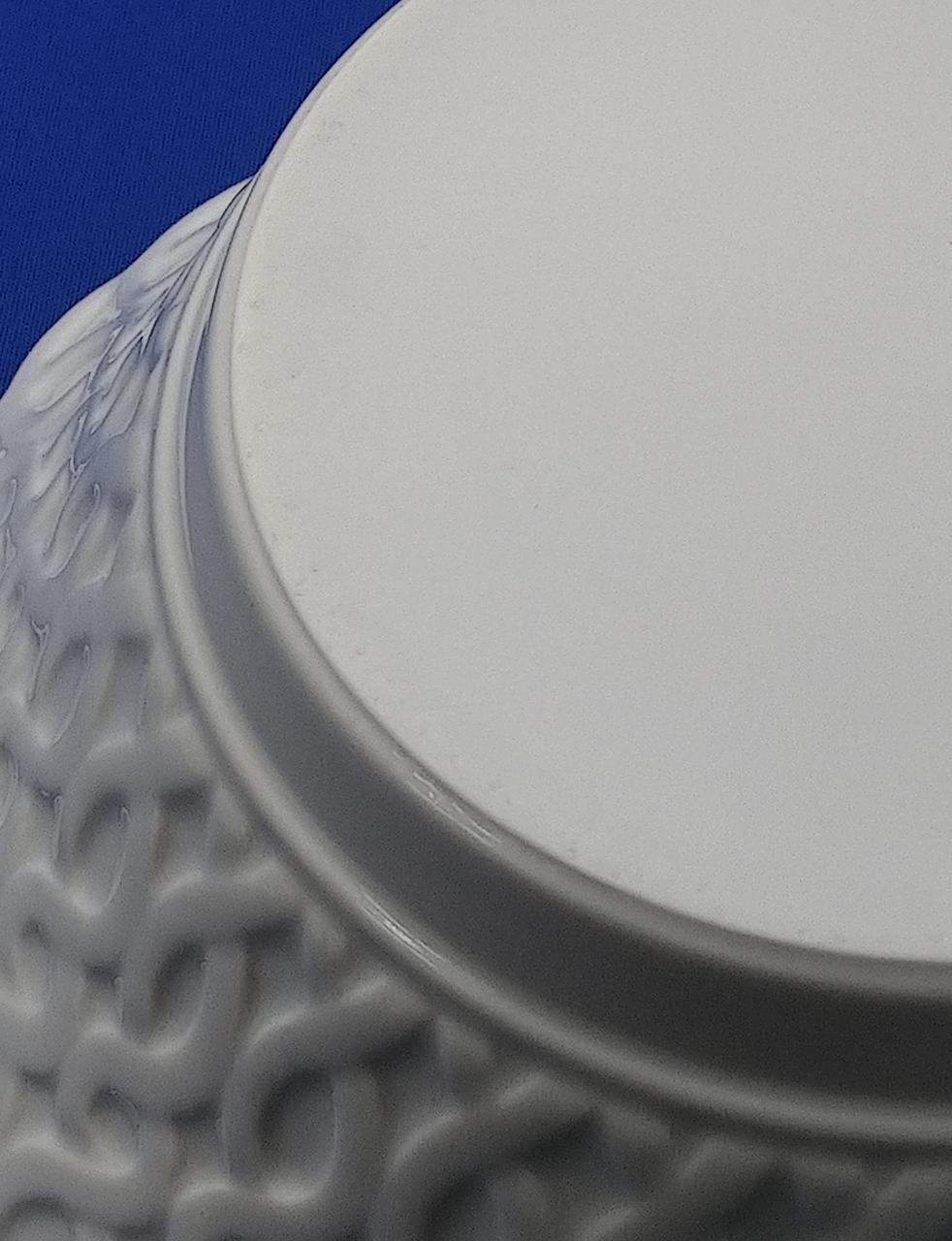 底面のご状態(凹凸がございます。)