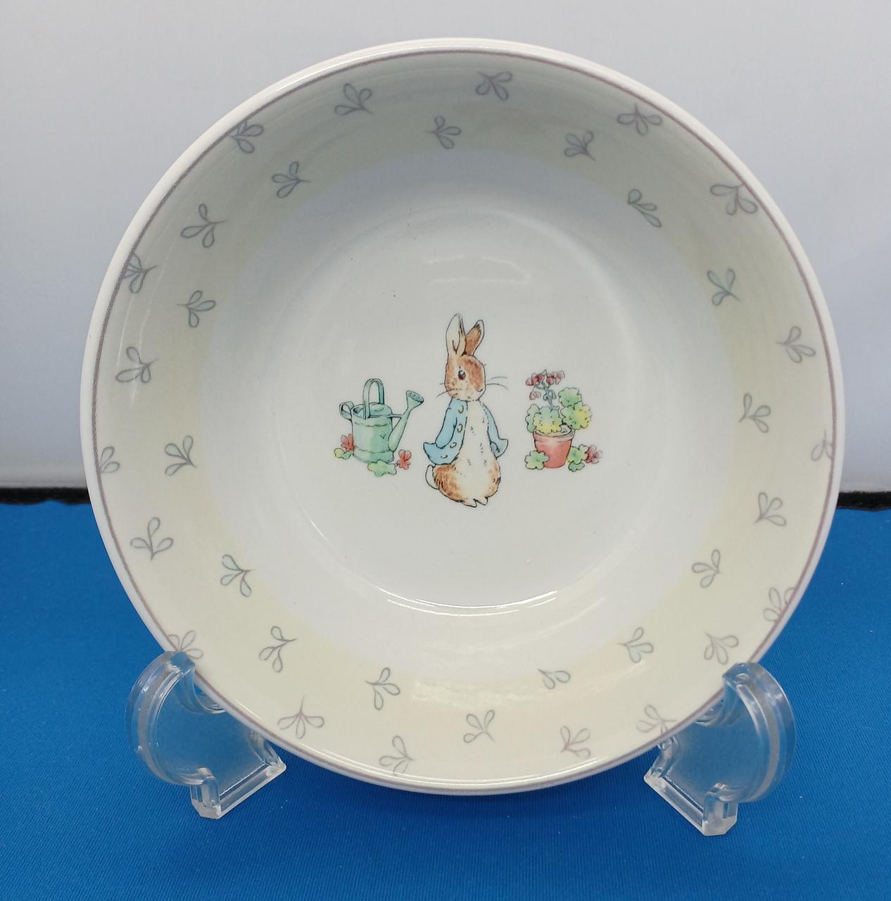 直径約14.3cm
高さ約4.5cm