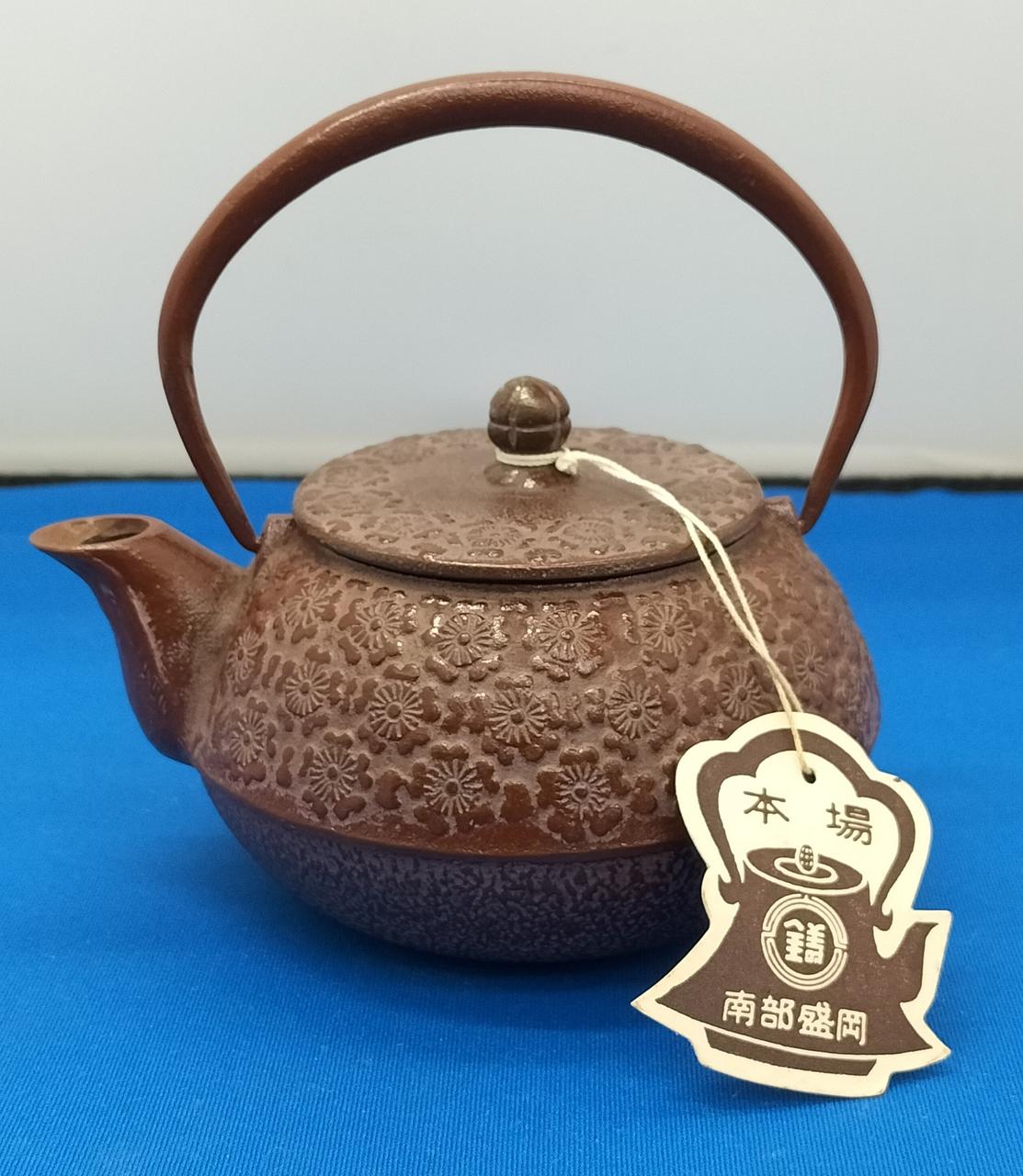 幅約13cm
高さ約8cm(フタまで）