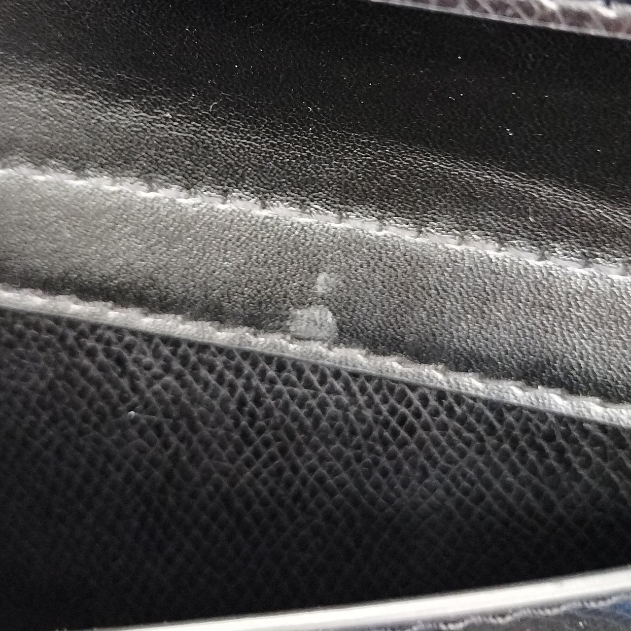 レザー部キズあり