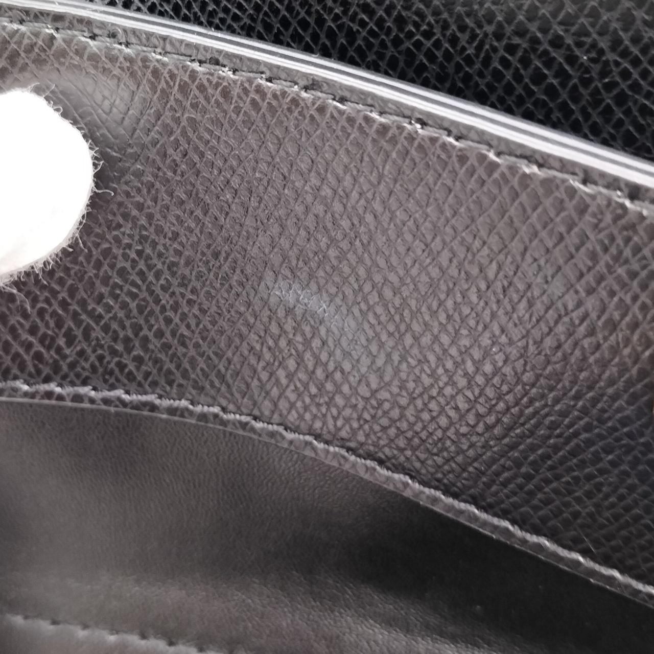 レザー部キズあり