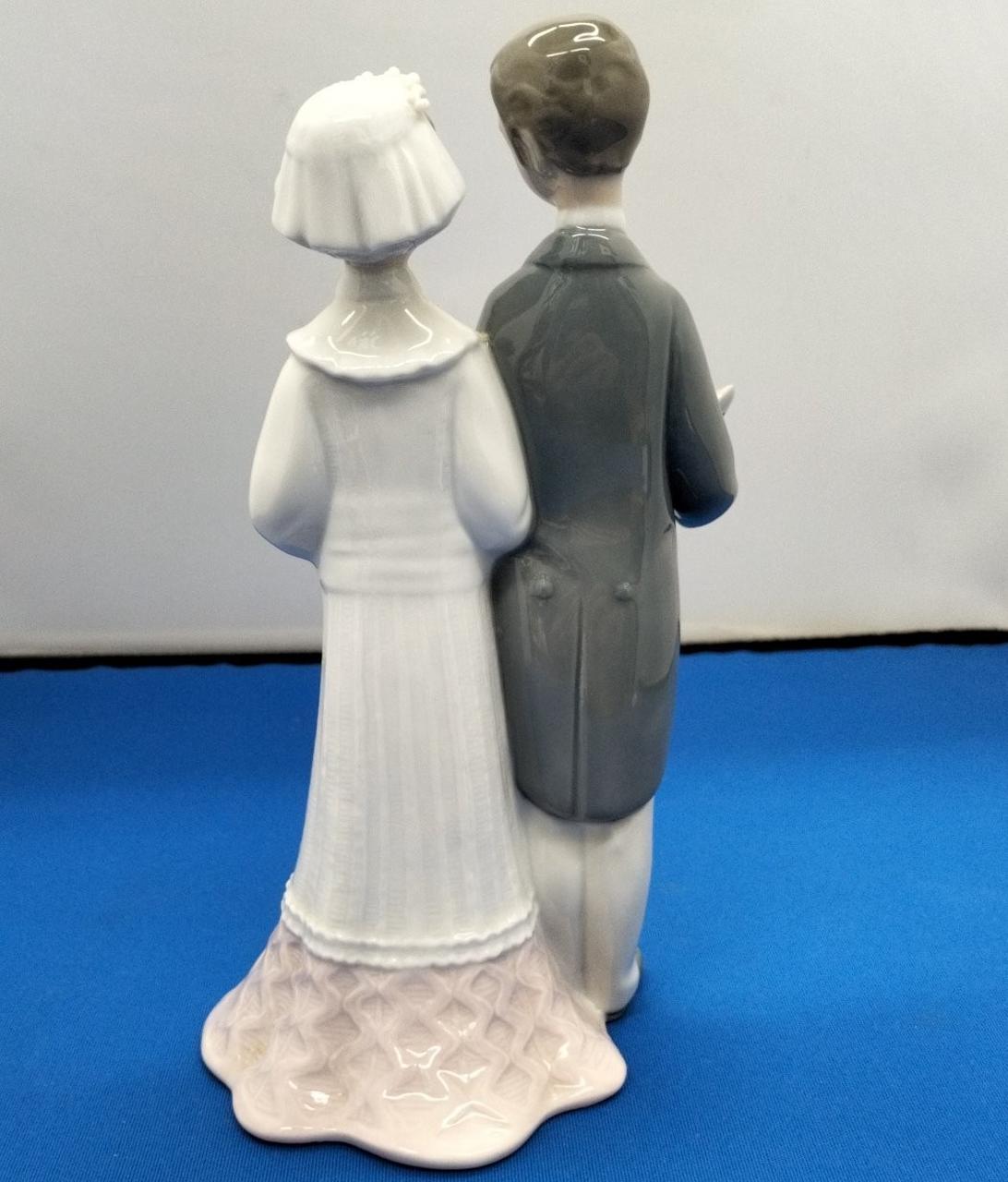 リアドロ リヤドロ(LLADRO)|リヤドロ ウェディング 人形|HARDOFF