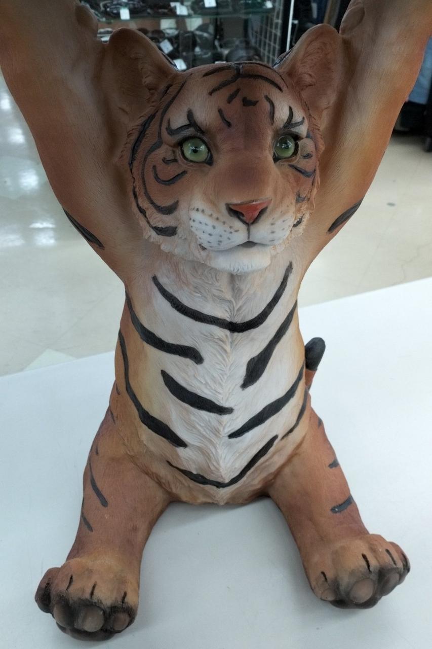 【美品】アニマル　サイドテーブル　カレ　KARE　kare ヒョウ トラ KARE|アニマル サイドテーブル タイガー|HARDOFFオフモール（オフモ