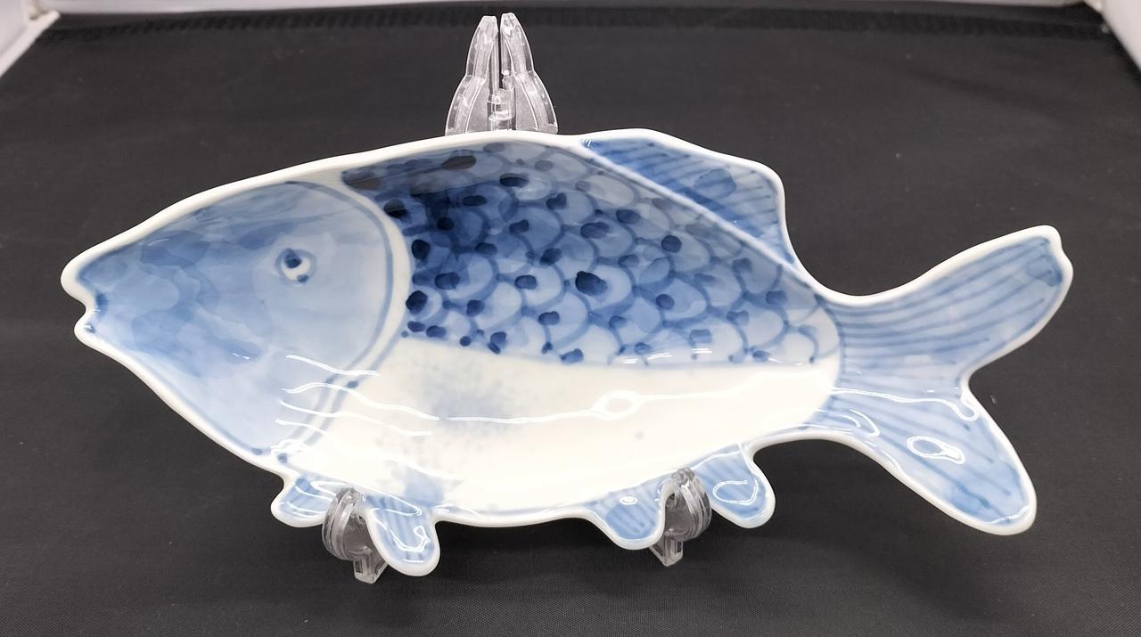 幅:約23cm
高さ約5.5cm