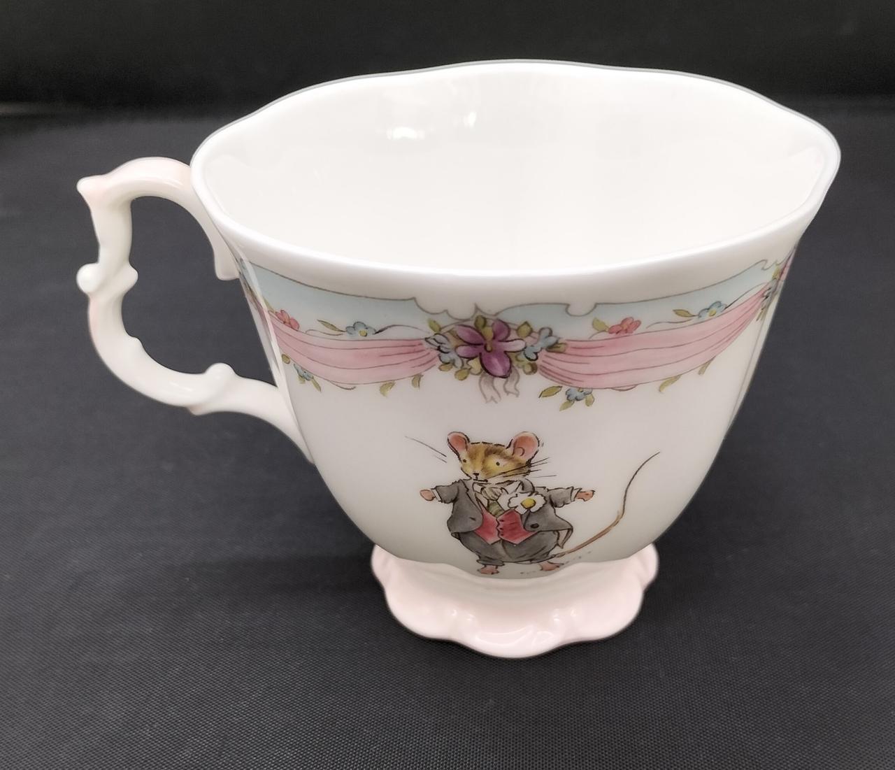 口径約9cm
高さ約7.2cm