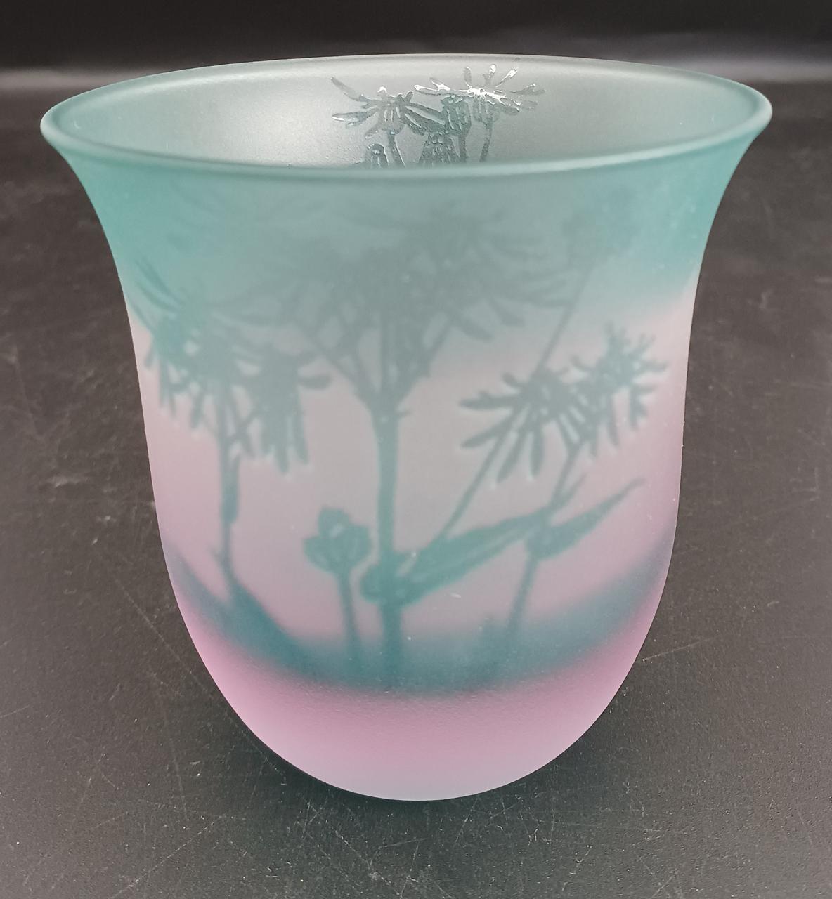 口径約7.5cm
高さ約7.8cm