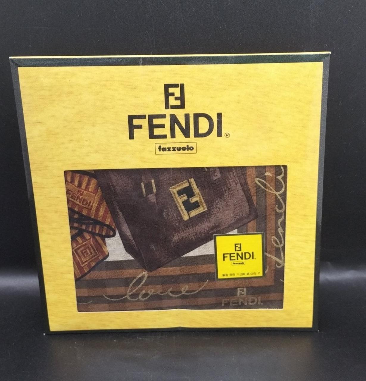 FENDI|大判ハンカチ|【ハードオフ公式通販】オフモール|2032420000115159