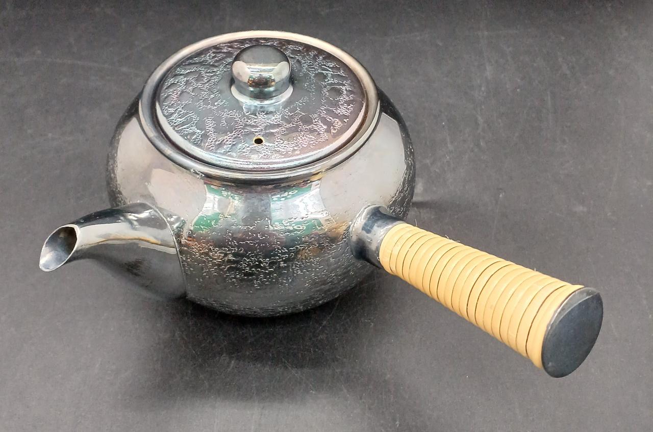 横幅約16cm
高さ約8.5cm