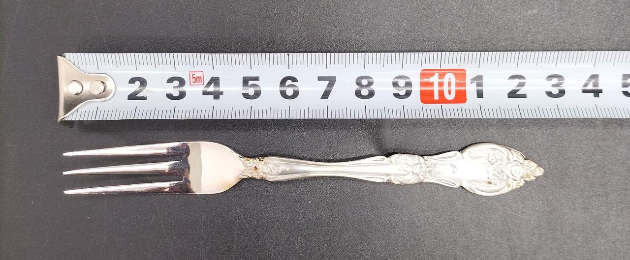 同型　同サイズ　3本