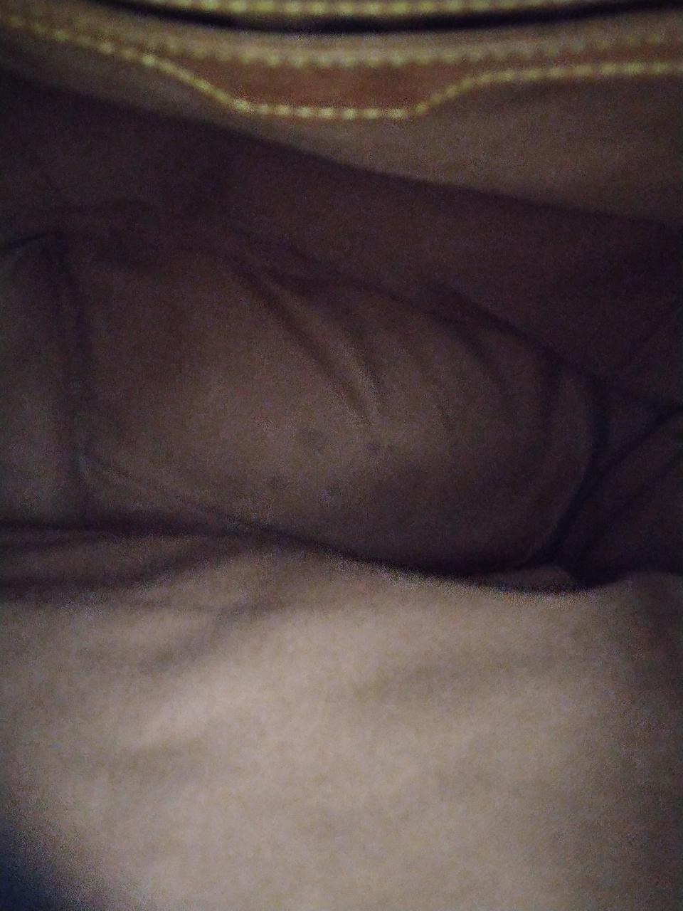 内側シミ数カ所あり