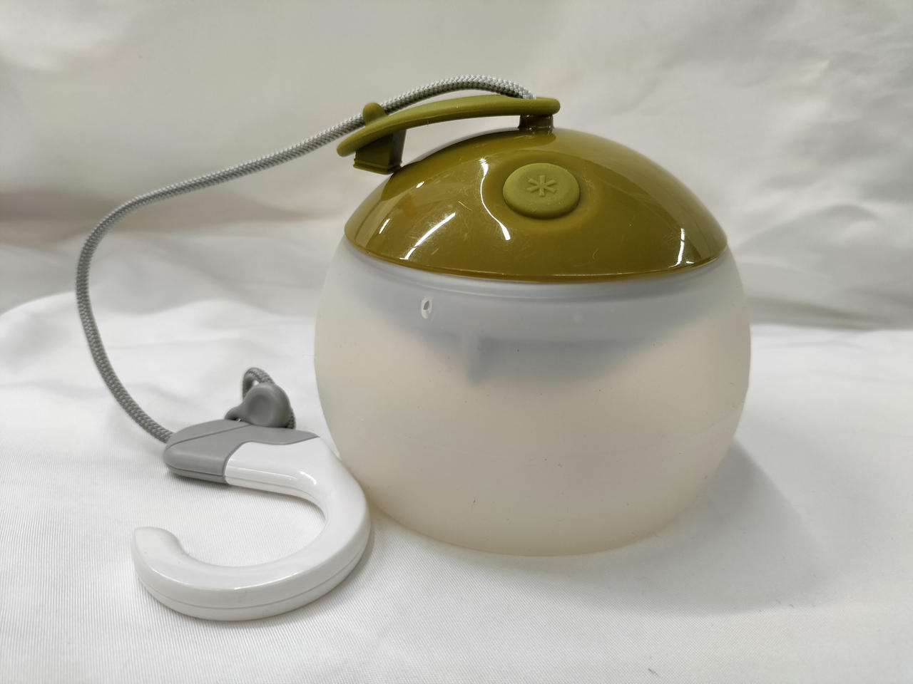 カバーはシリコン製です。