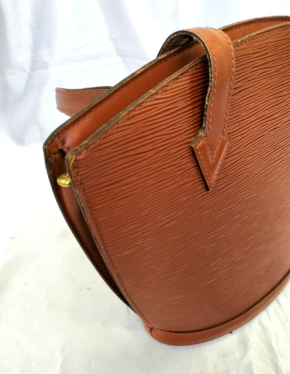 フチダメージあり