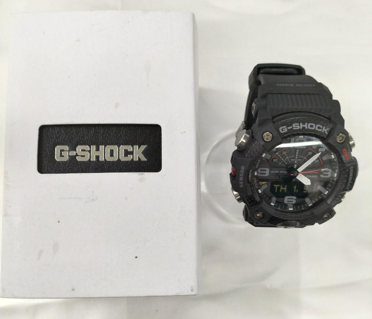 時計スタンドは付属ではありません