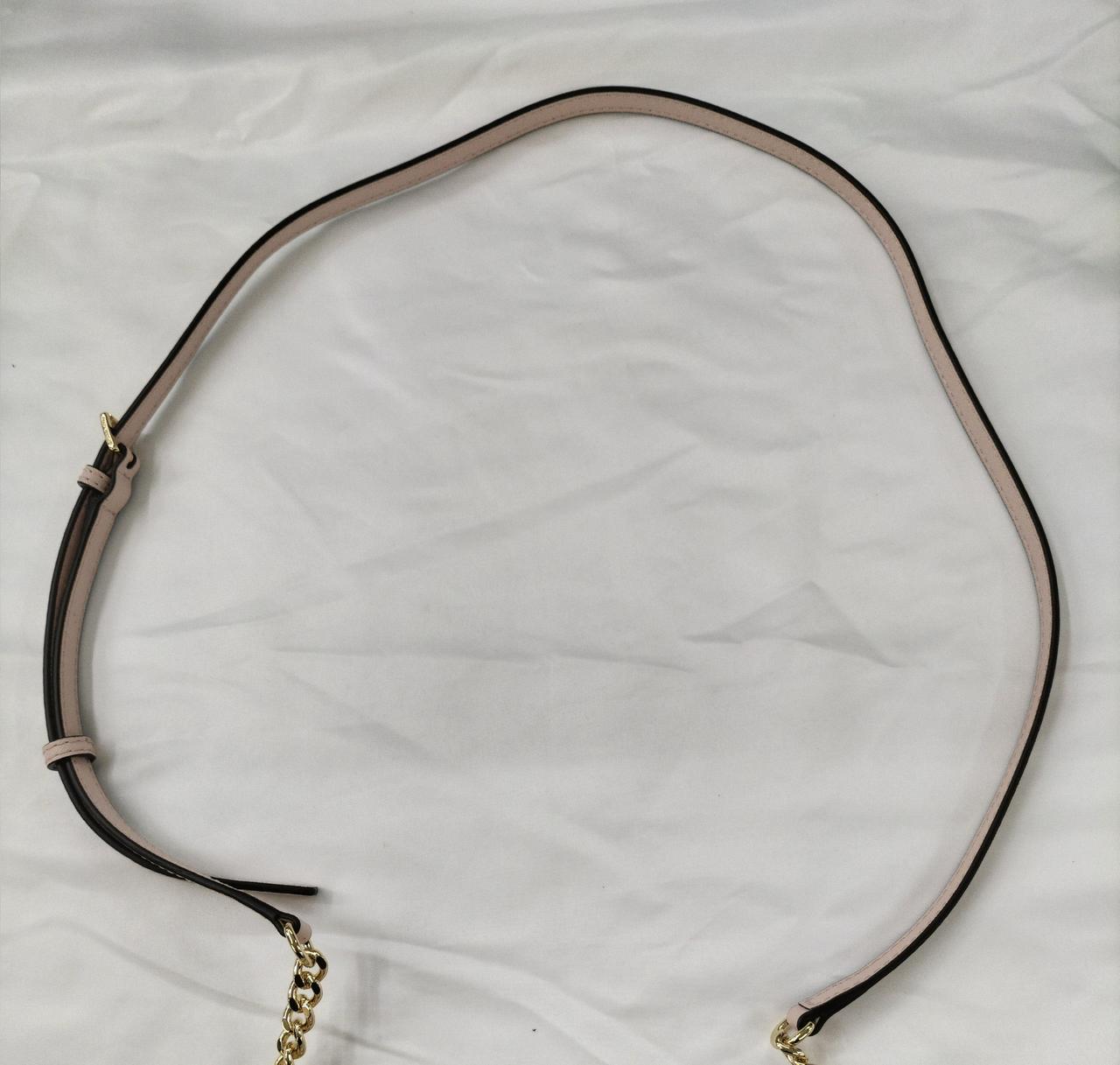 ショルダー部分癖ついてます