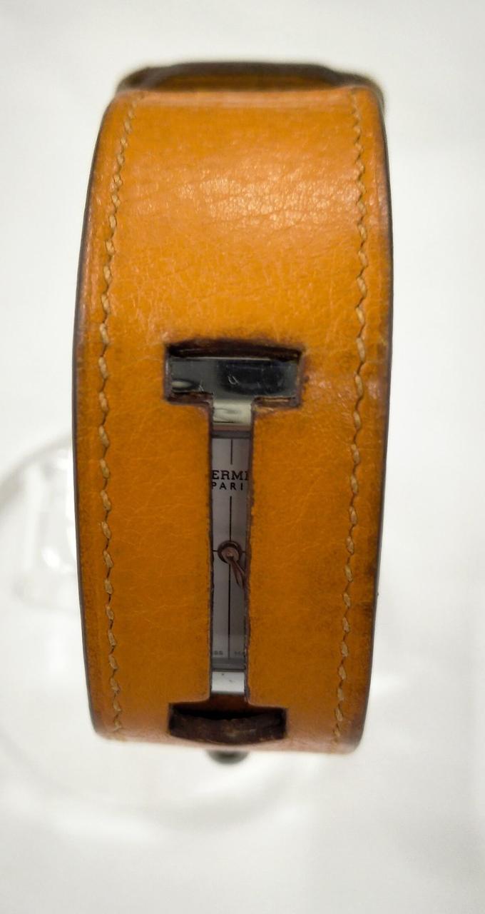 時計の針部分覆うことができます