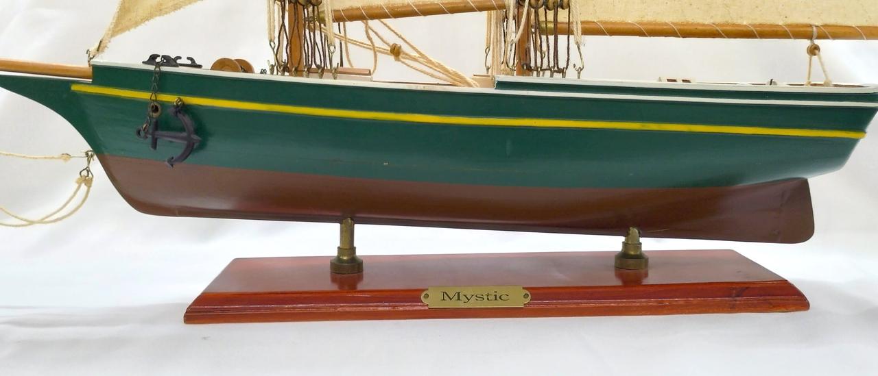 木製帆船　アンティーク 木製帆船模型 船 置物 アンティーク レトロ オブジェの買取を