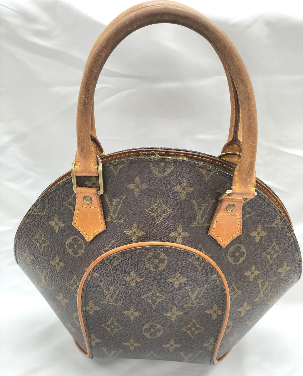 コロンとしたフォルムが可愛いです♪