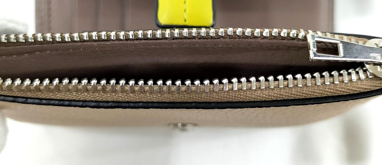 ロエベ(LOEWE)|バーティカル ウォレット スモール|HARDOFFオフ