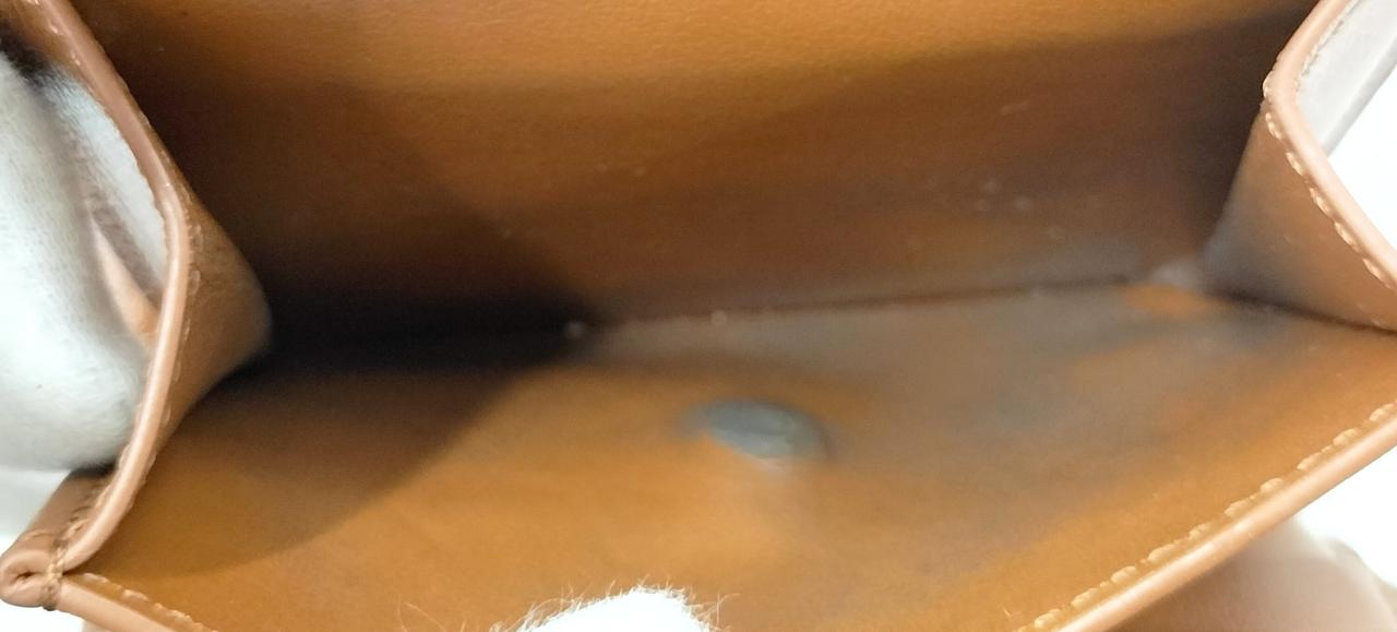 小銭入れ汚れあります