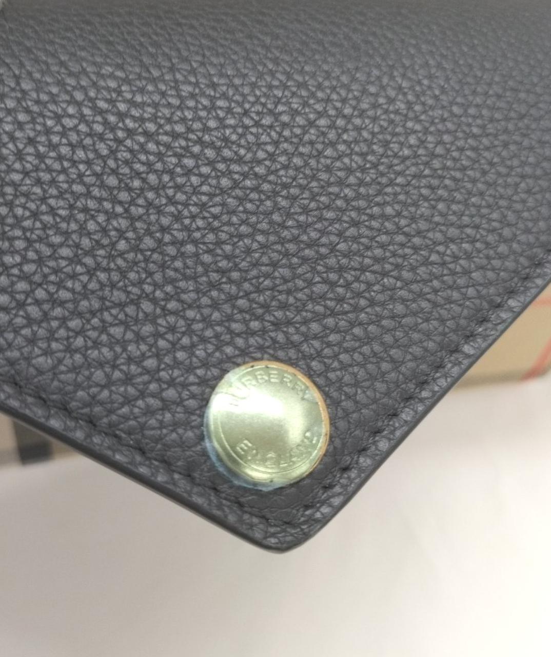 保護フィルム付いたままです