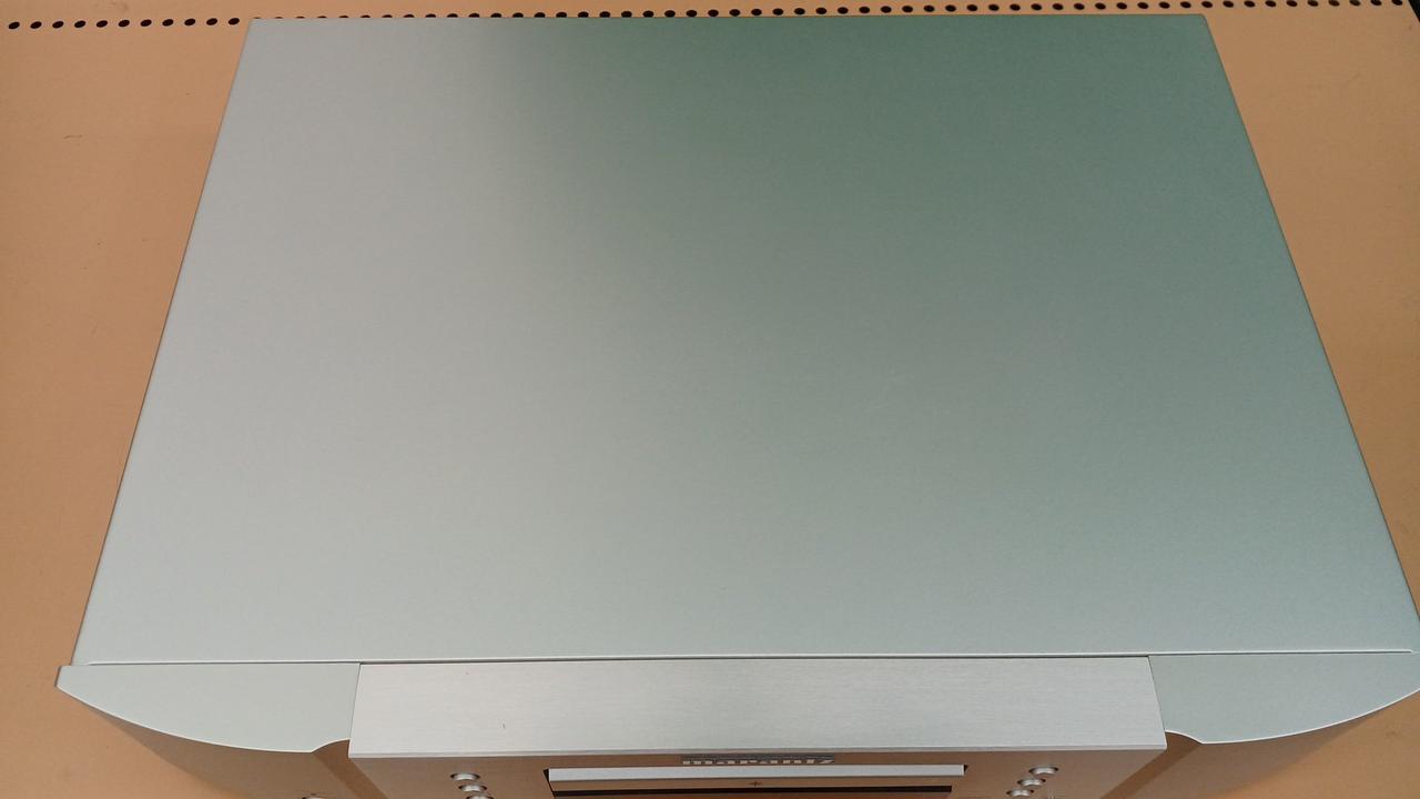 天板に若干キズあり