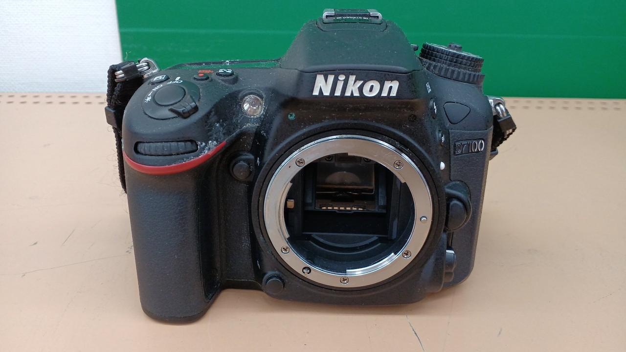 【美品】Nikon D7100【レンズ付き】 ニコン Nikon D7100 レンズセット AF-S 18-105mm デジタル一眼