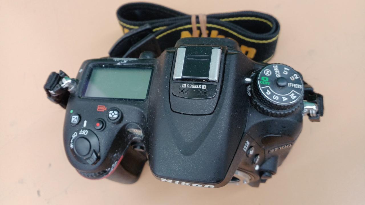 ジャンク品 Nikon D7100 デジタル一眼レフカメラ Yahoo!オークション -「ニコン d7100 ジャンク」の落札相場