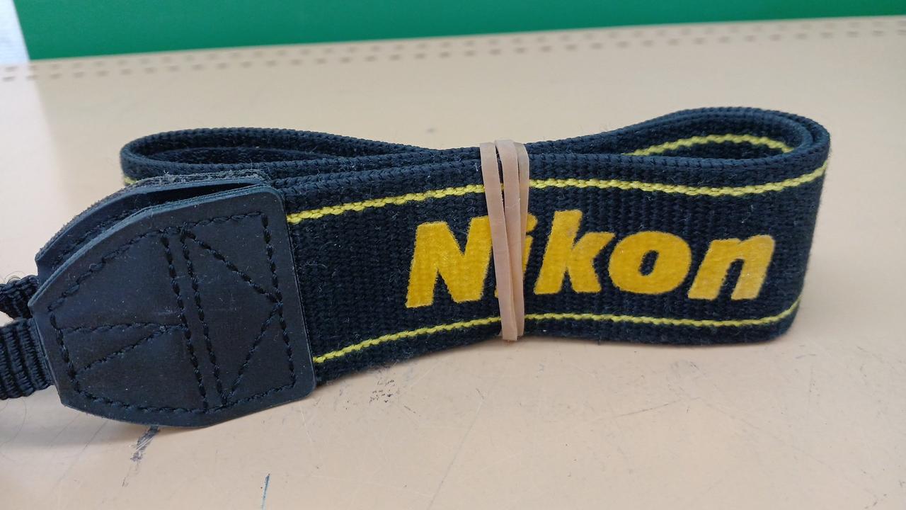 Nikon カメラ D7100 ストラップ バッテリー 美品 楽天市場】nikon d7100 バッテリーの通販