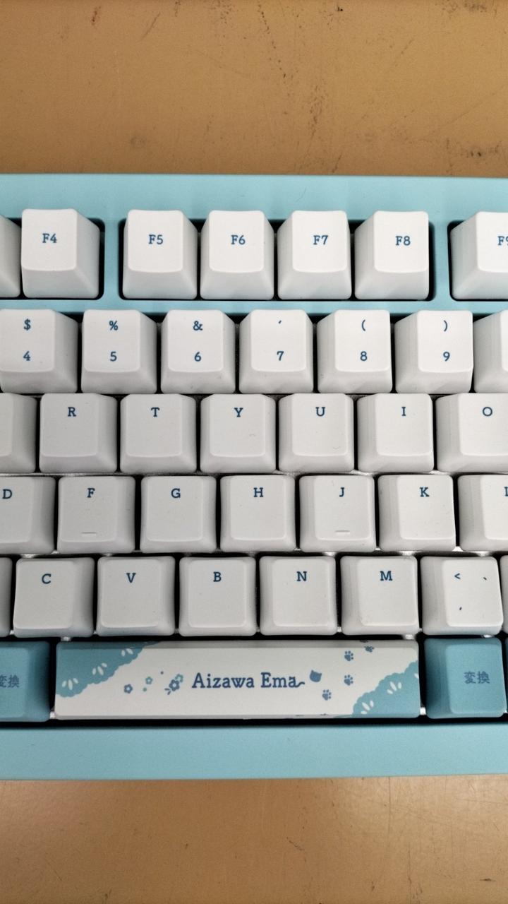 【新品】未使用、未開封品 ぶいすぽっ ゲーミングキーボード 藍沢エマver. Amazon.co.jp: ぶいすぽっ GEAR ゲーミングキーボード 藍沢エマ
