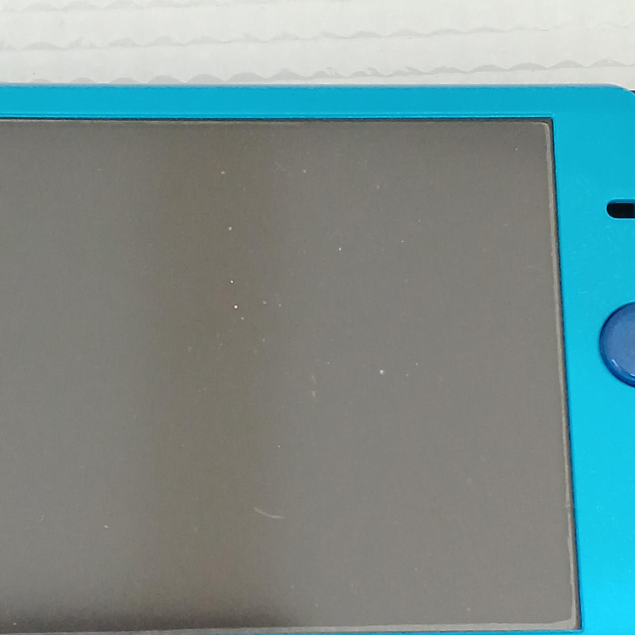 画面上の白いヨゴレ