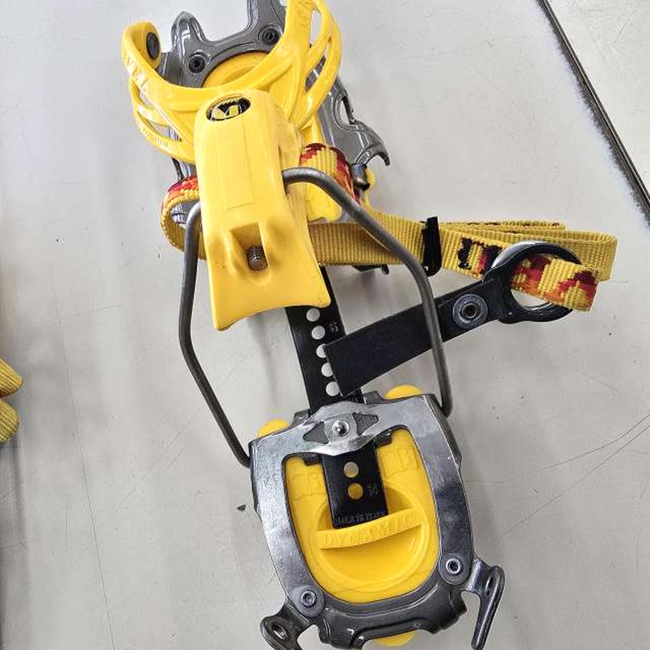 GRIVEL|12爪アイゼン ケース付き|HARDOFFオフモール(オフモ GRIVEL|12爪アイゼン ケース付き|HARDOFFオフモール(オフモ