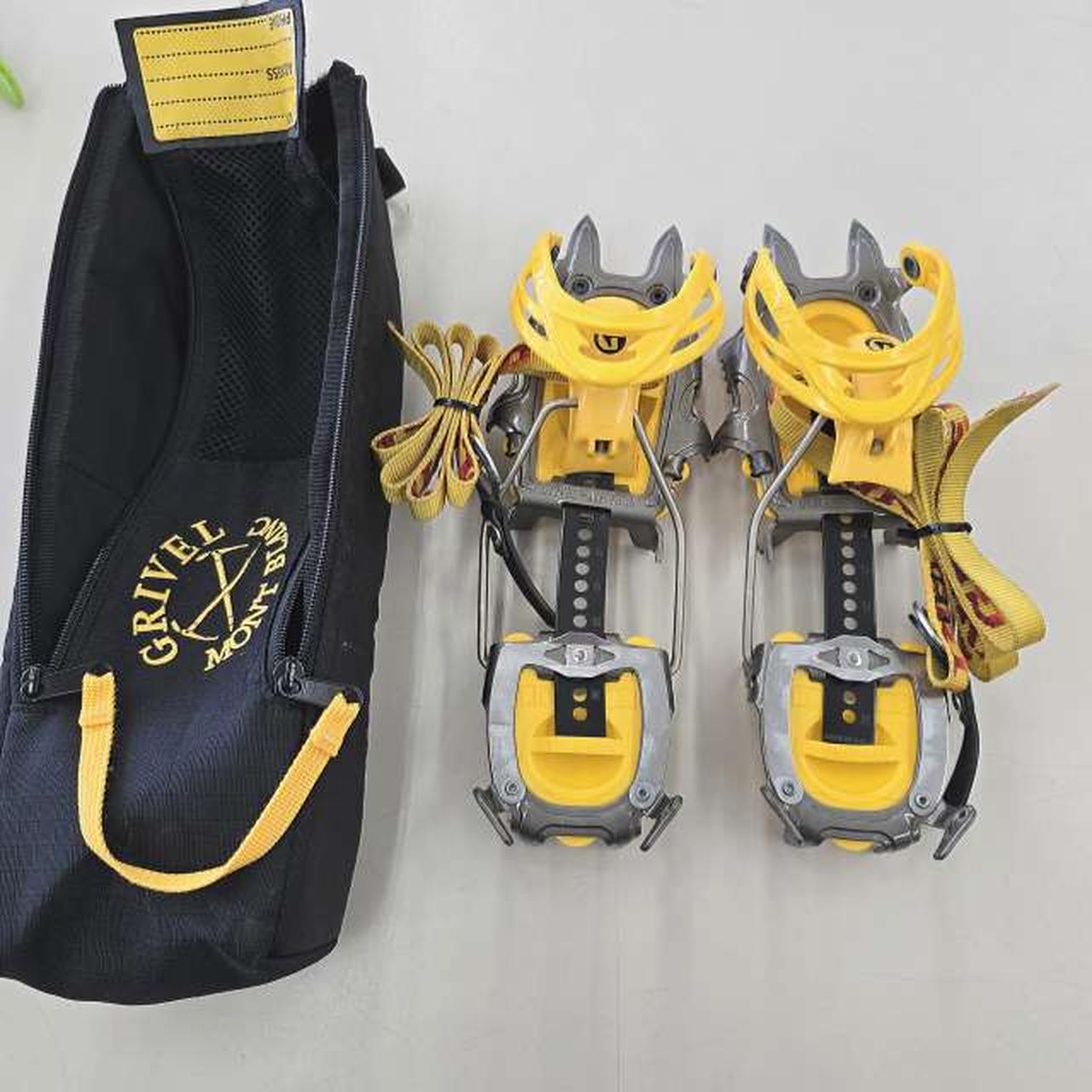 アイゼン10本爪（グリベルG10）ケース・アコーデオン付き Amazon | GRAYL グリベル(Grivel) 登山 アイゼン G10 EVO