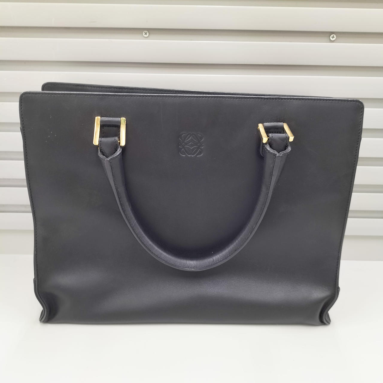 再値下げ　LOEWE 黒 レザー バッグ 221227-4.jpg