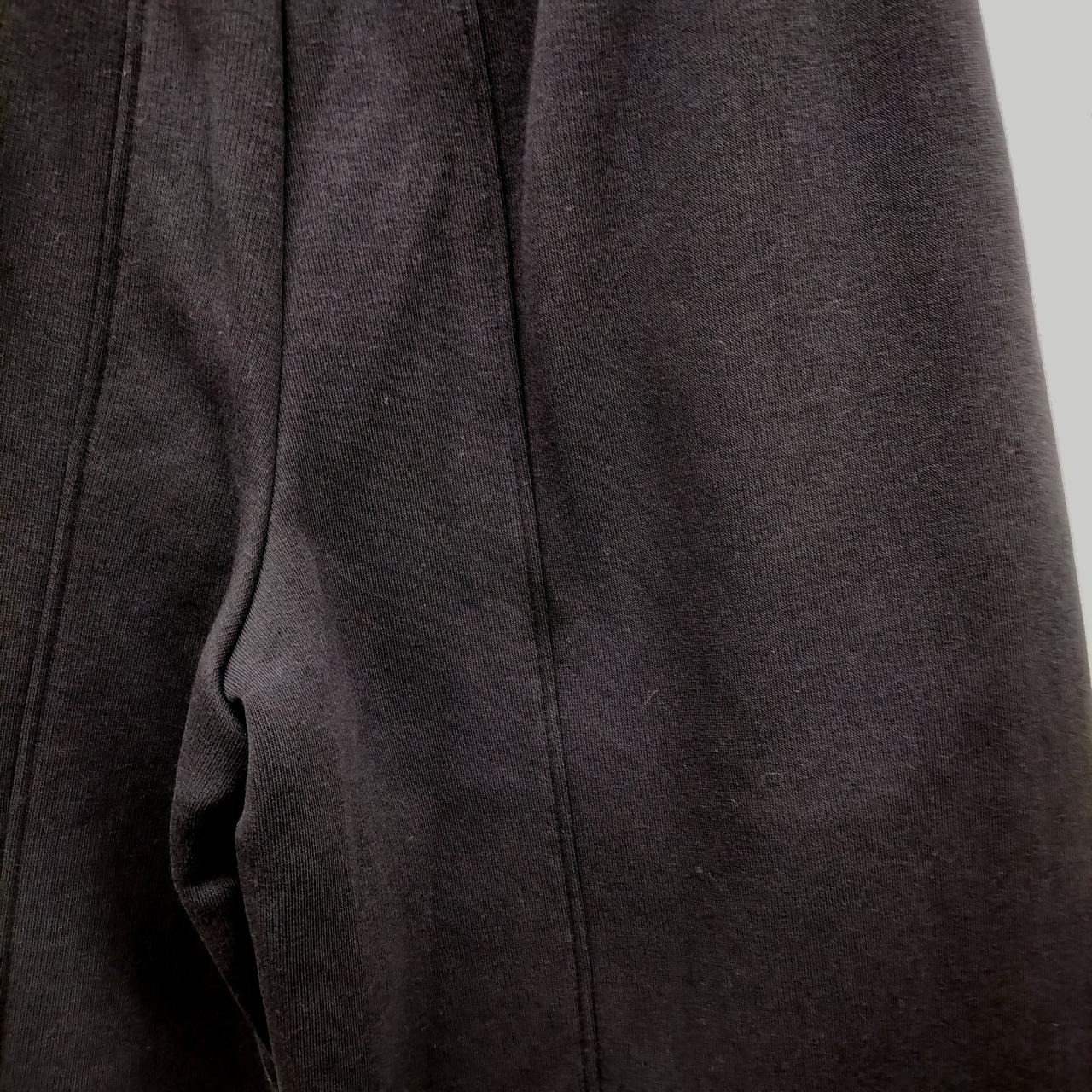 後ろ側にシミ有り