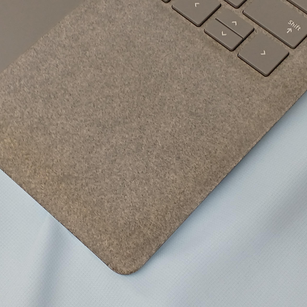 ※キーボードまわり変色あり