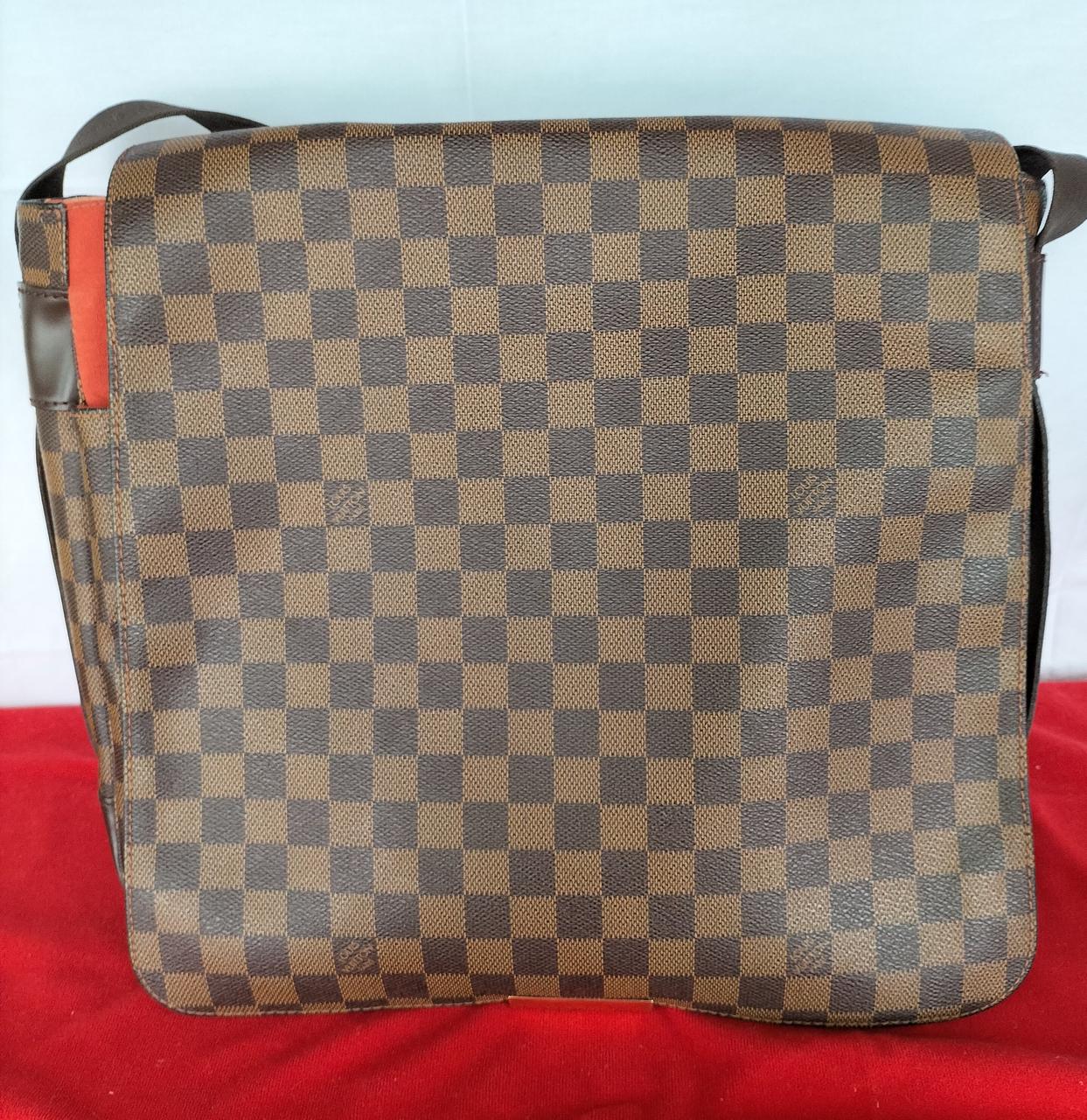 バスティーユ Www Renechardon Com Ec