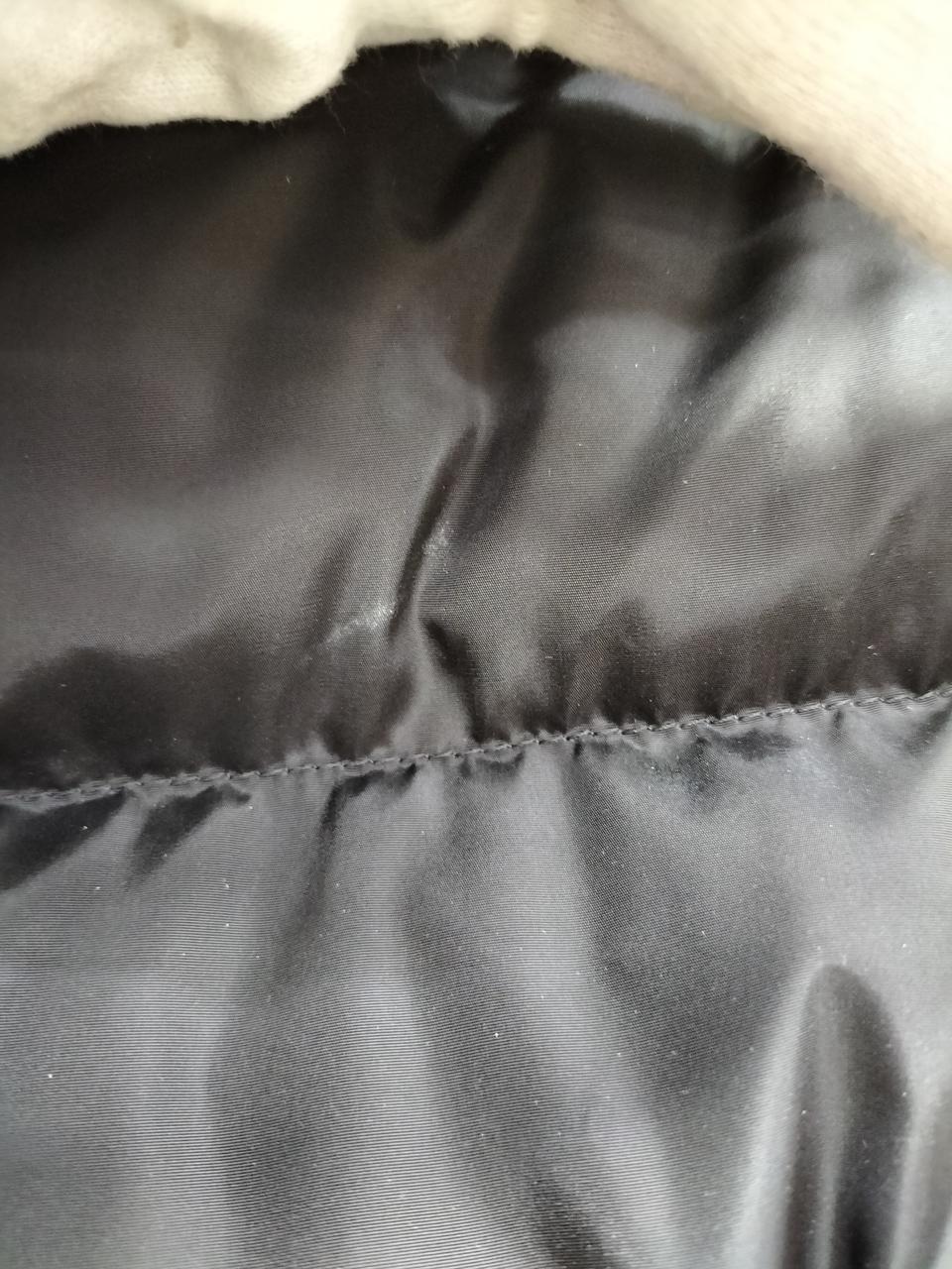 右肩甲骨付近汚れ