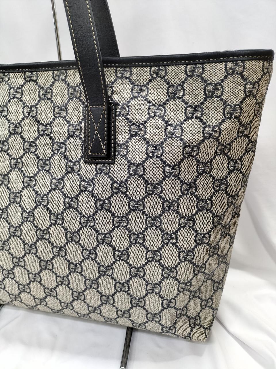 【美品 大幅値下げ!!】GUCCI GGパターン トートバッグ 美品】GUCCI グッチ GGトートバッグ パターン PVC A4可能 423 - メルカリ