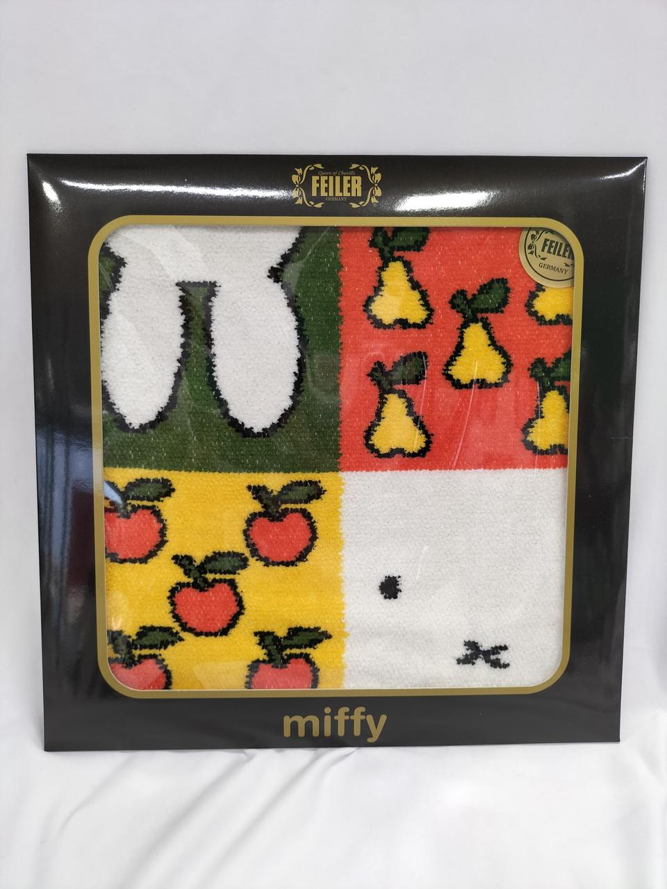 本体箱の中で斜めの状態での発送です