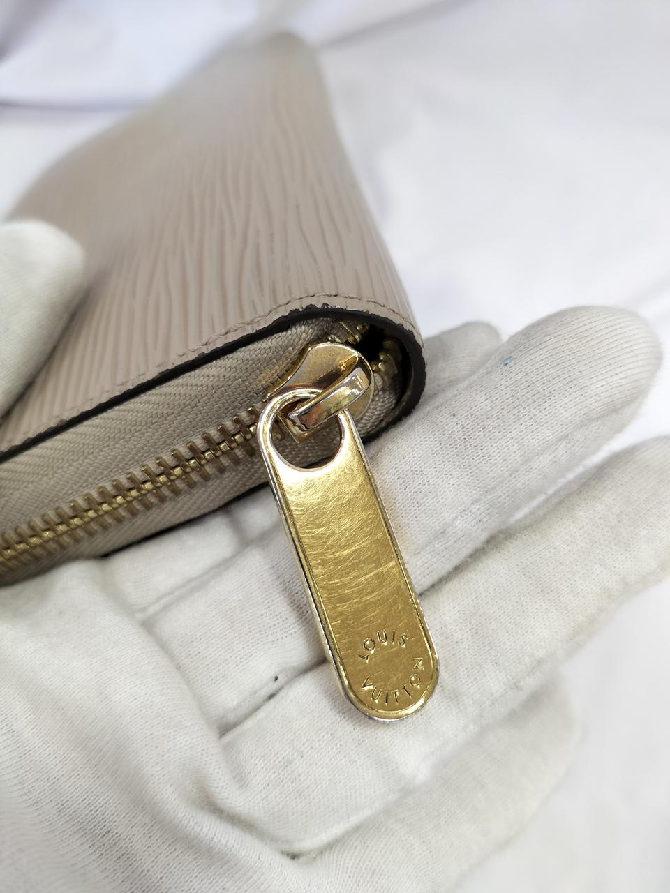 ルイヴィトン(LOUIS VUITTON)|エピ ジッピーウォレット|【ハードオフ