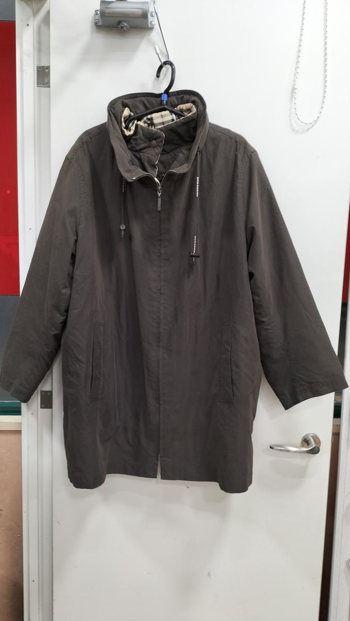 シミ・ほつれあり