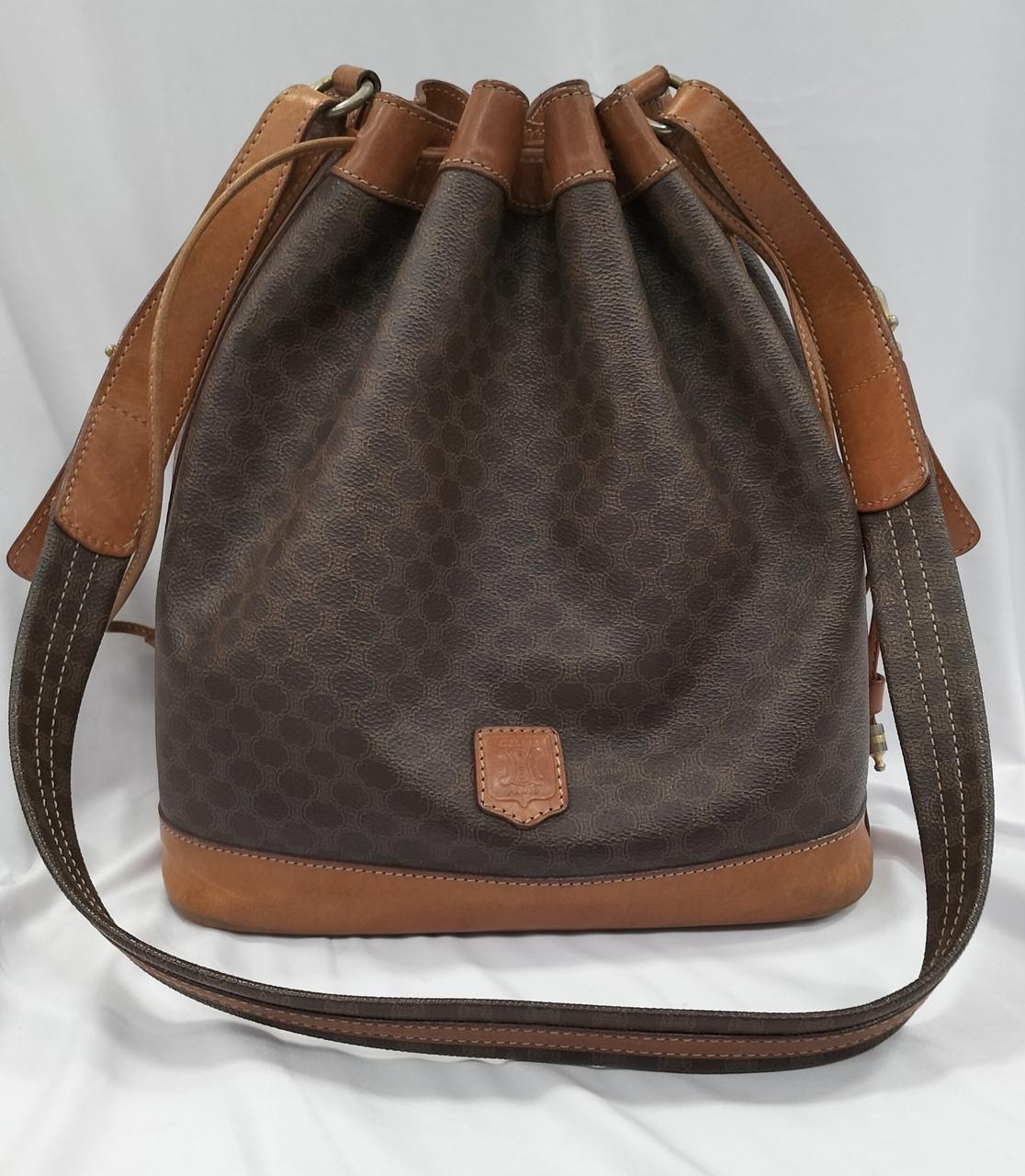 内ポケット破れあり