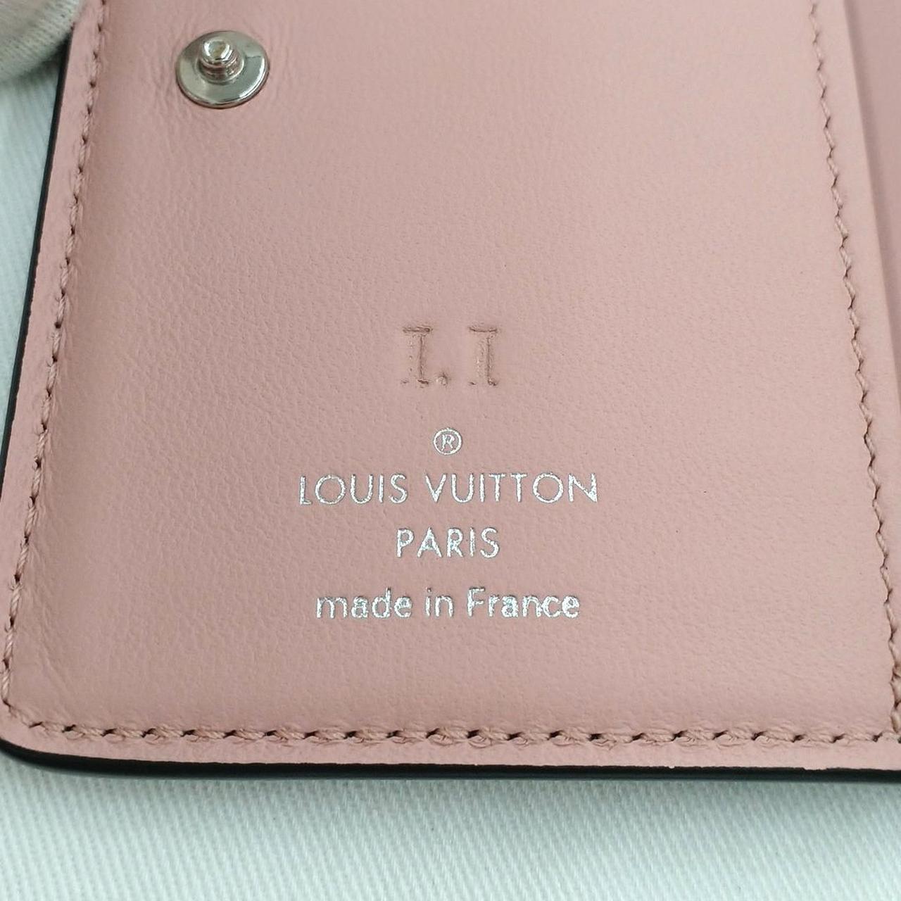 イニシャル刻印あります