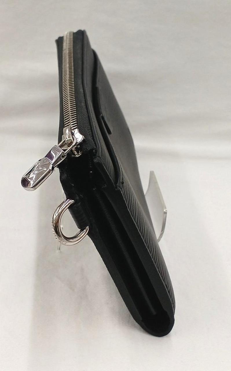 ルイヴィトン(LOUIS VUITTON)|ジッピー・ドラゴンヌ(※ストラップ