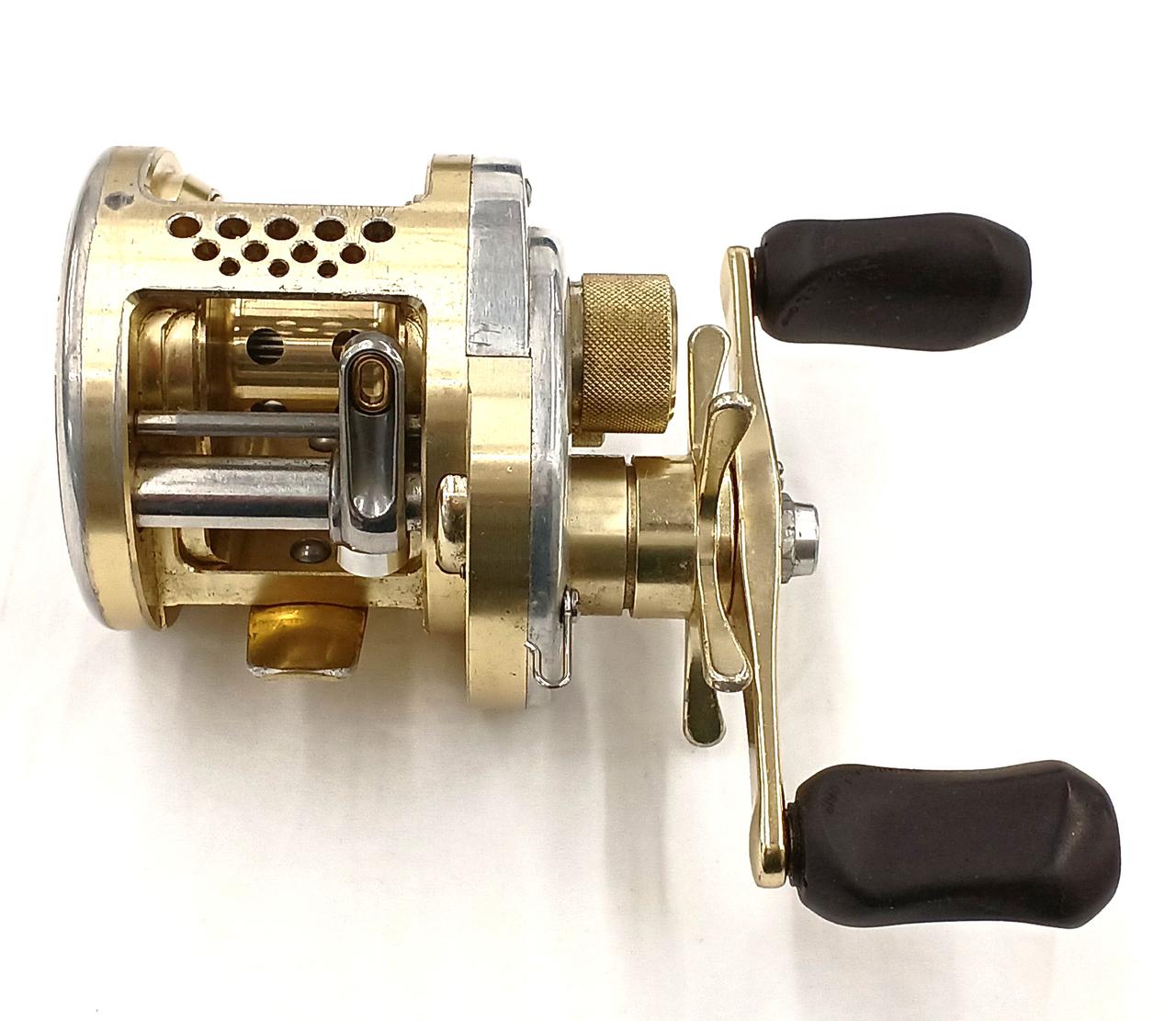 CALCUTTA 101XT ベイトリール ゴールド シマノ 01 カルカッタ コンクエスト 101 左 SHIMANO CALCUTTA