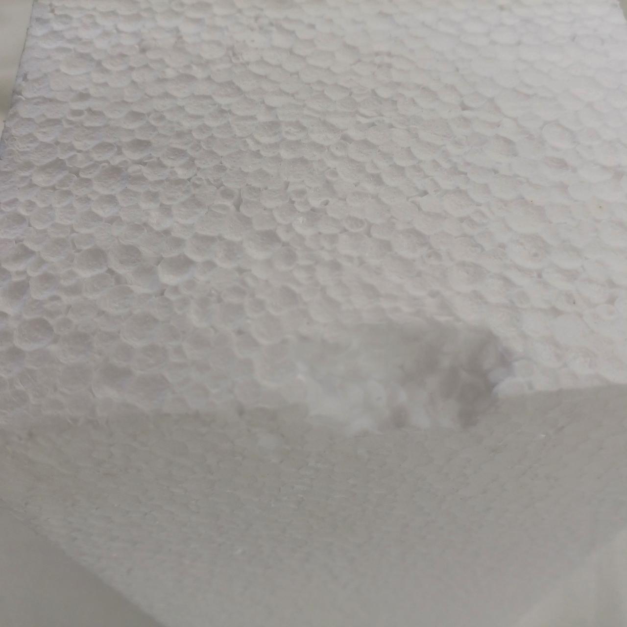 発泡スチロール欠けています。