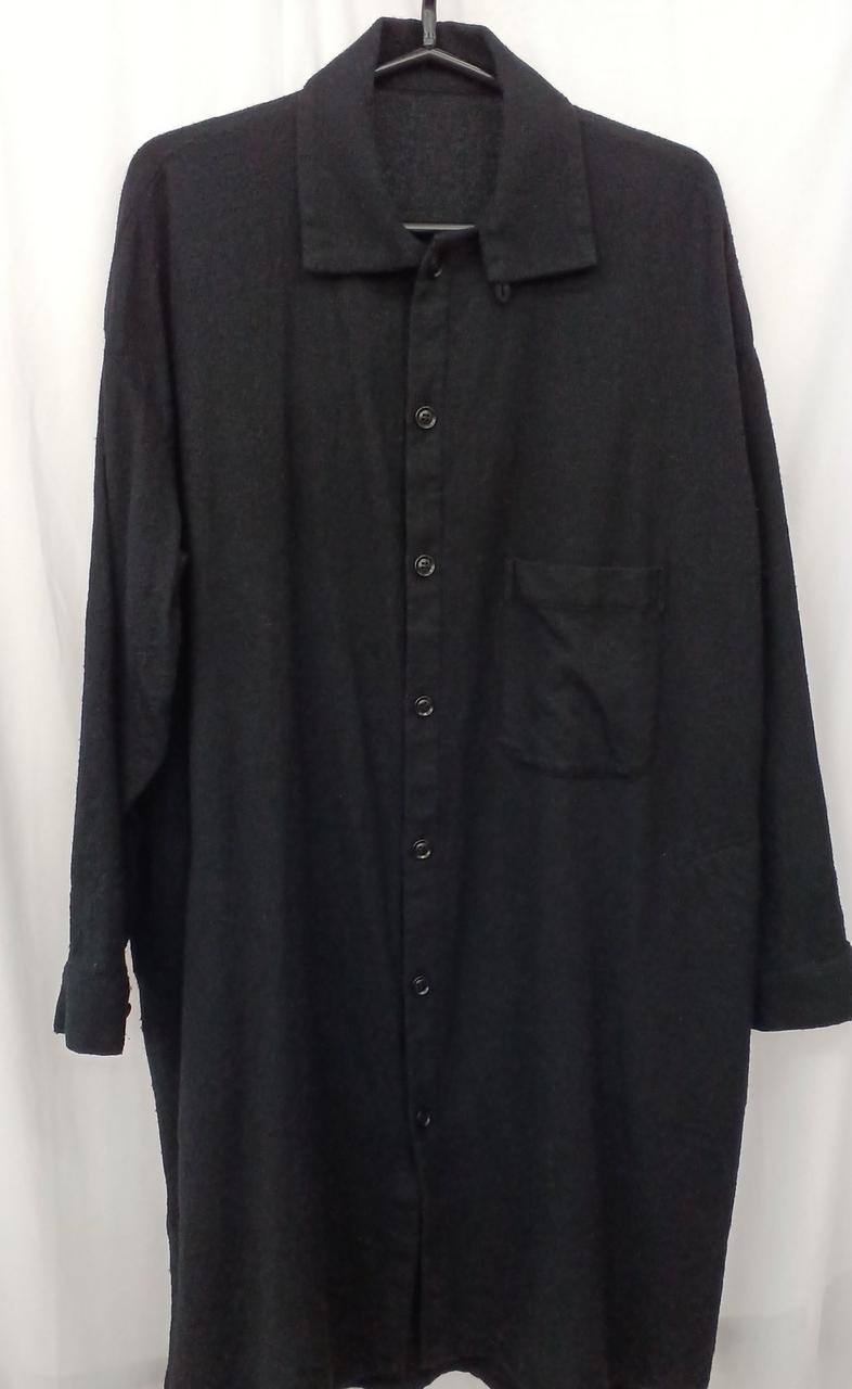 ウール素材のシャツ型ワンピースです