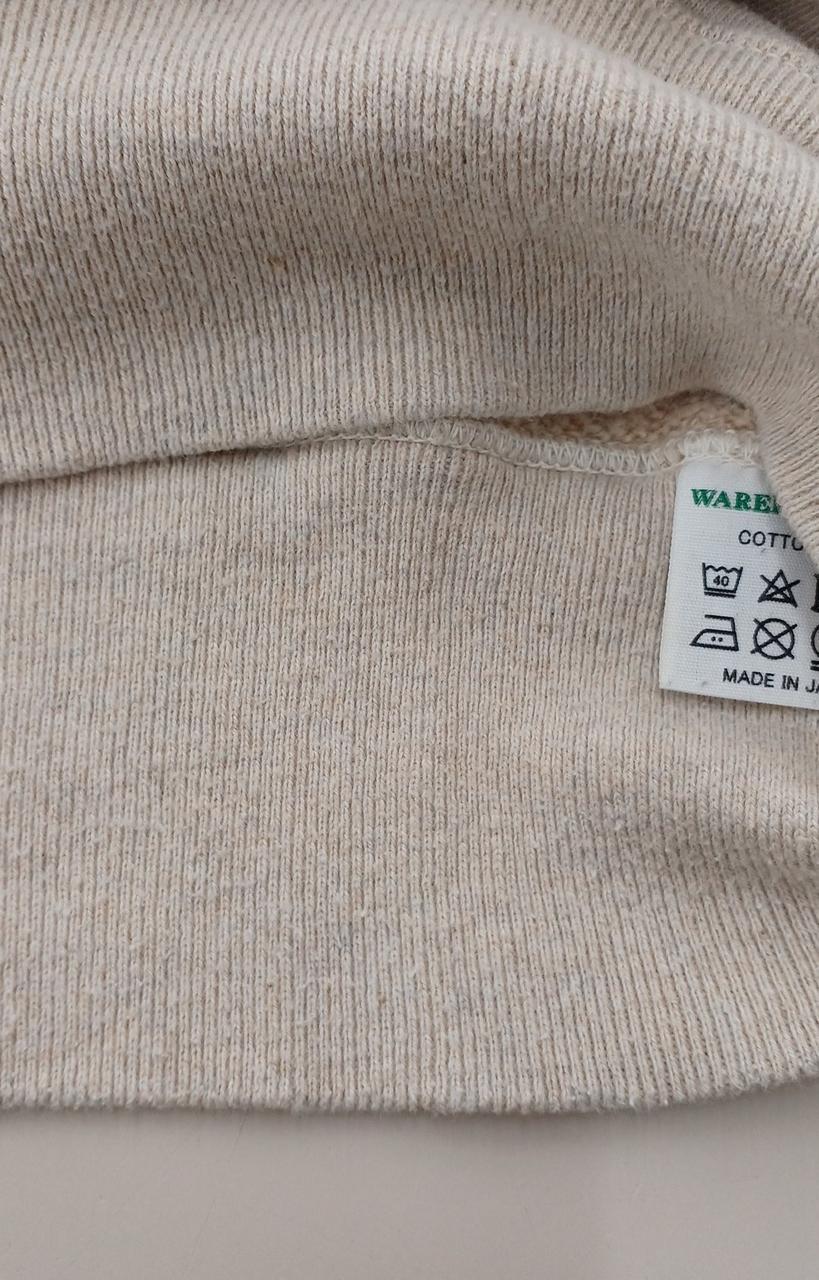 裾のリブ内側に毛羽立ちあり