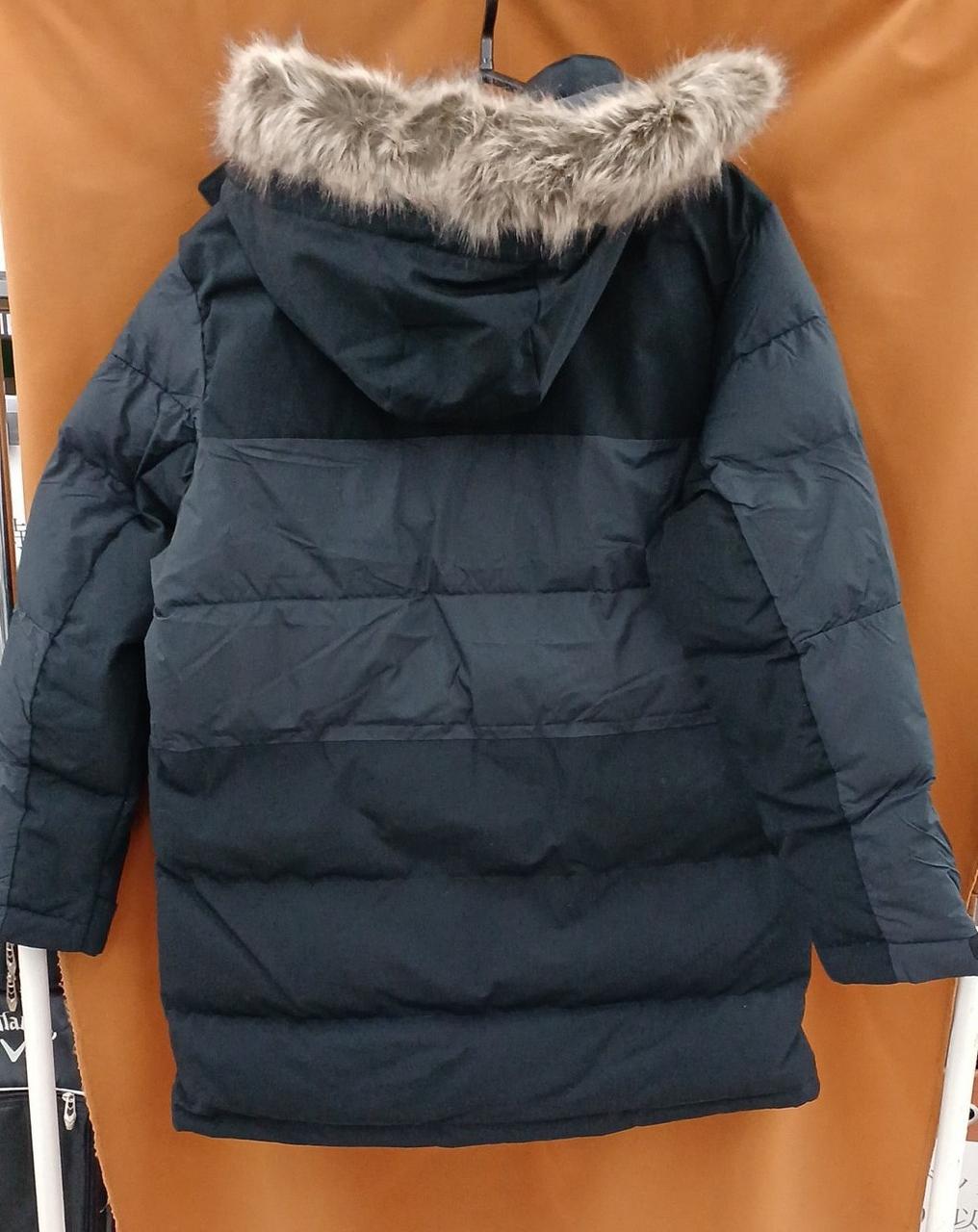 2色の黒の生地を使用