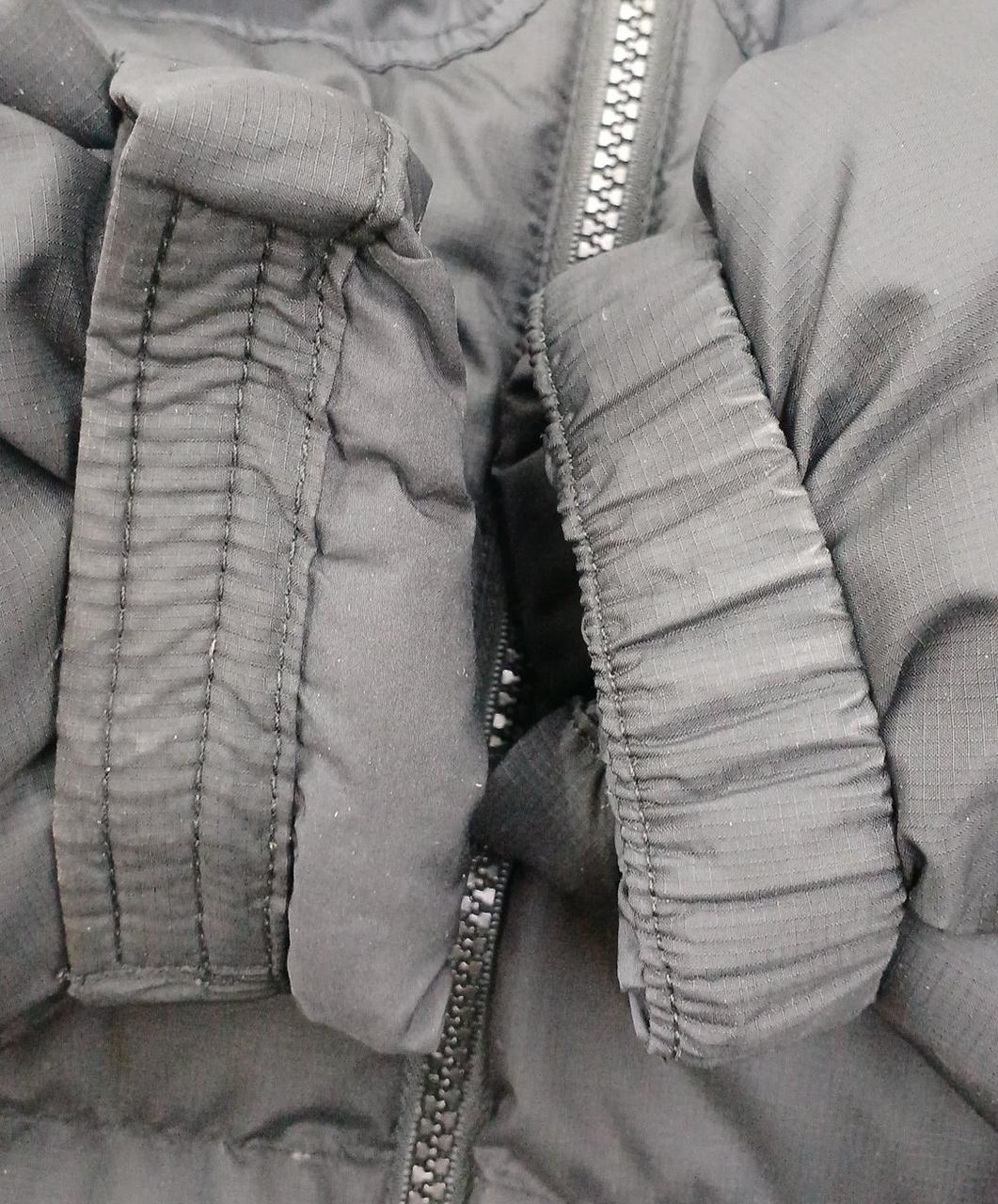 袖口内側、白っぽくなっています